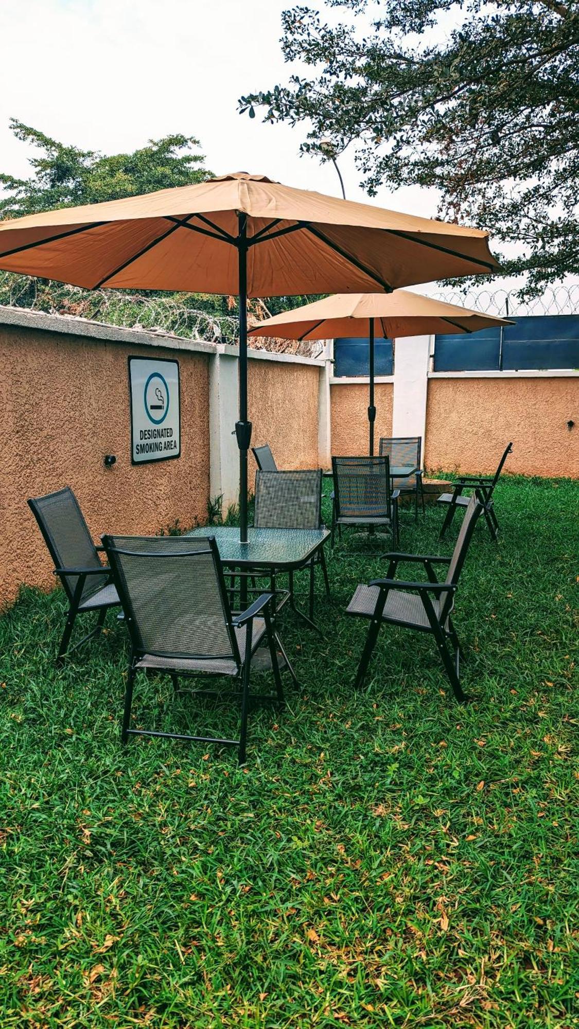 Cedarwood Apartments Abuja Exterior foto